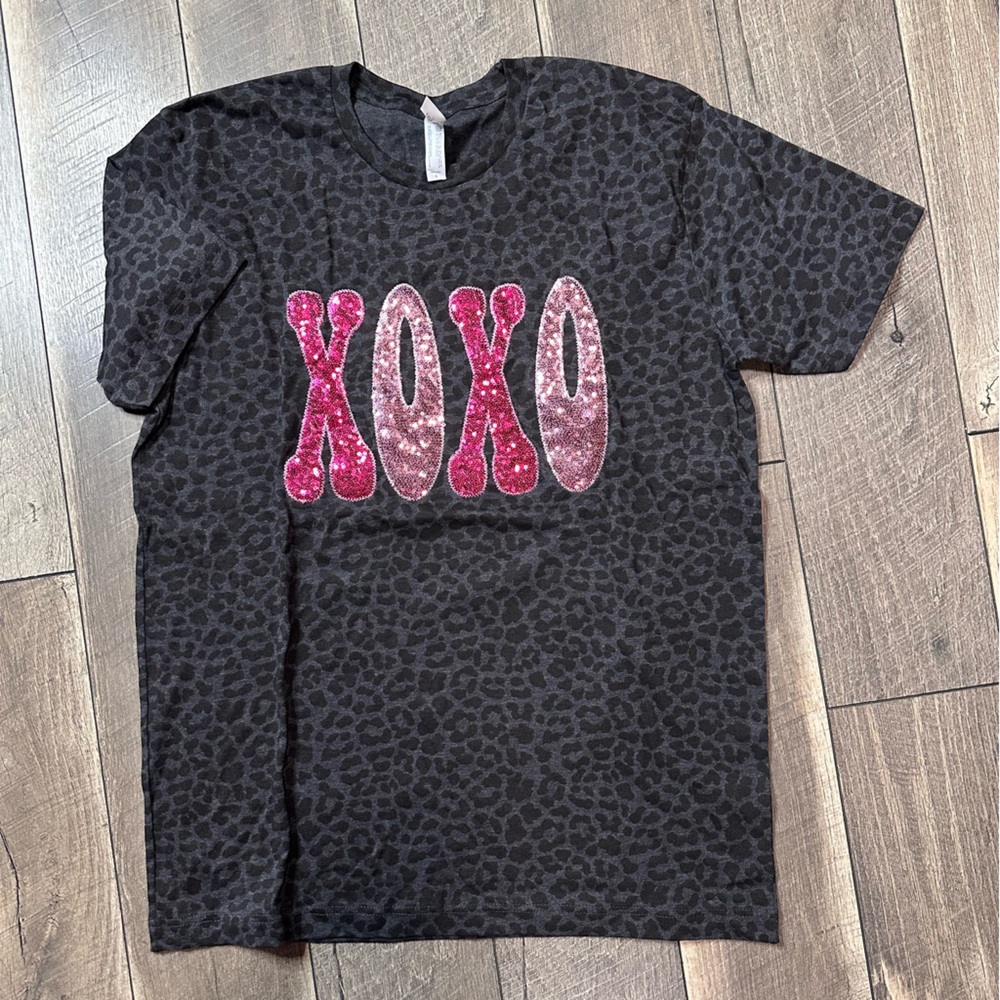 LAT Apparel XOXO Leopard T-Shirt